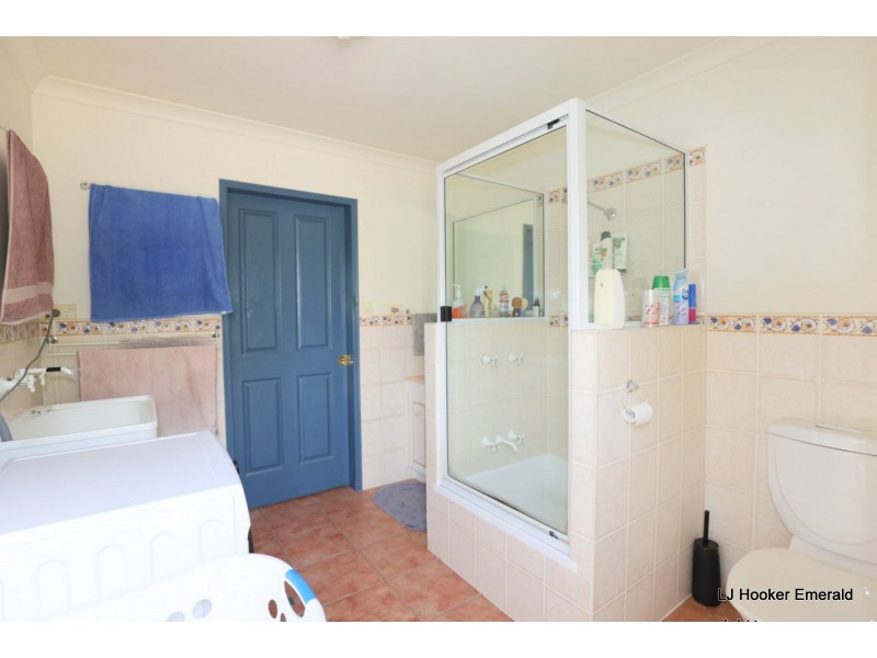 14 Old Airport Dr, Emerald QLD 4720