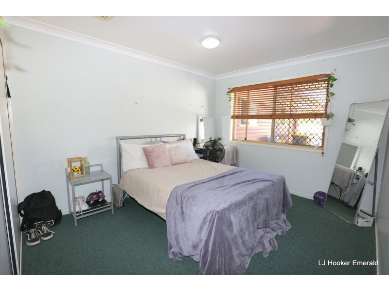 39 Crinum Crescent, Emerald QLD 4720