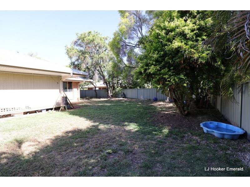 39 Crinum Crescent, Emerald QLD 4720