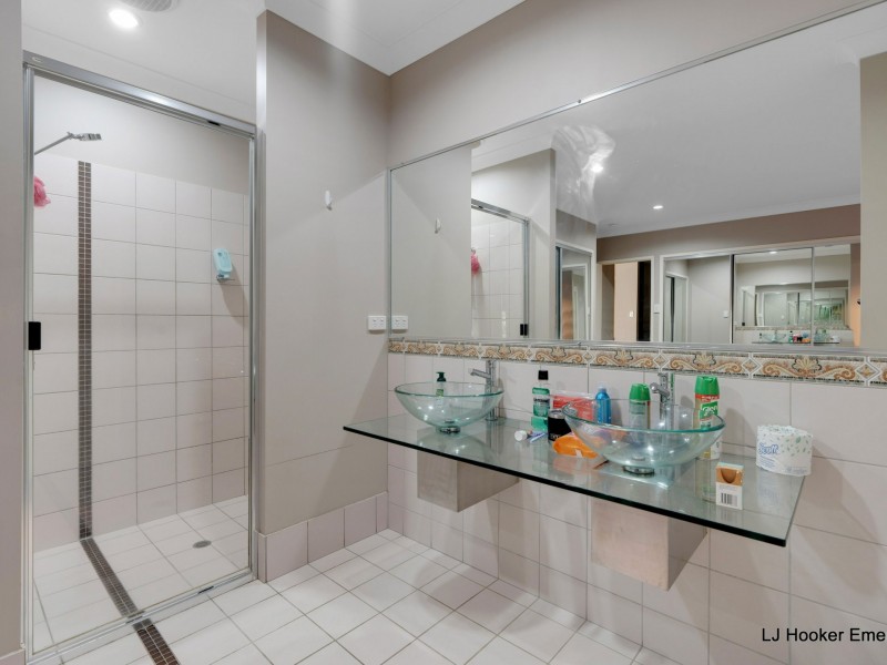 228 Borilla Street, Emerald QLD 4720