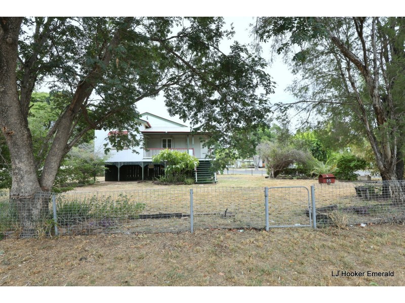 95 Opal Street, Emerald QLD 4720