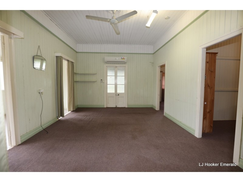 95 Opal Street, Emerald QLD 4720