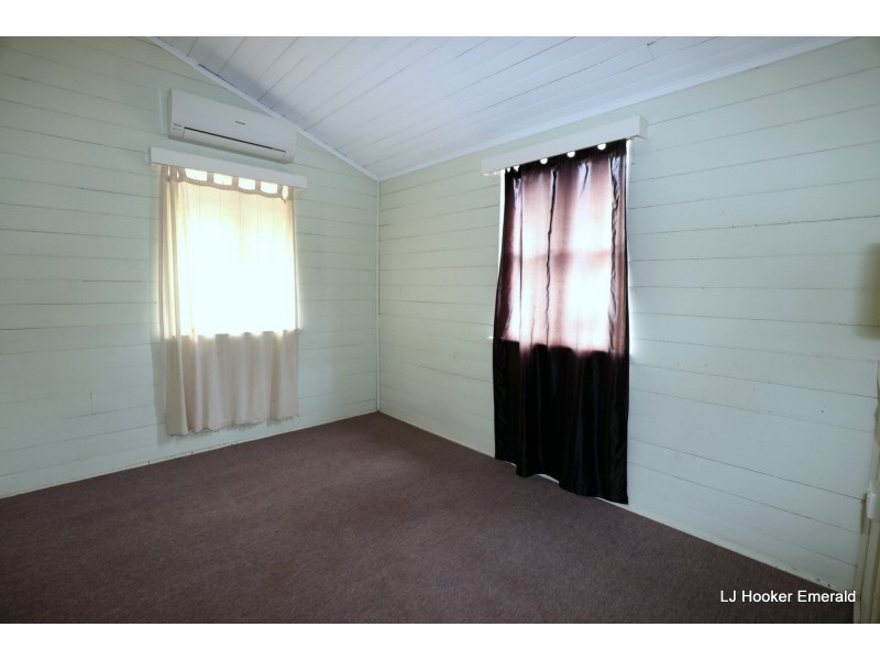 95 Opal Street, Emerald QLD 4720