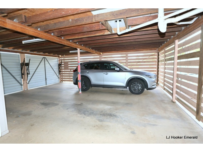 4 Maguire Place, Emerald QLD 4720