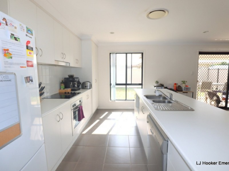 3 Mitchell Street, Emerald QLD 4720