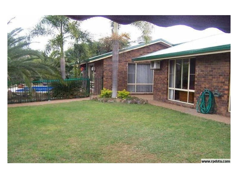 1 Rivoli Place, Emerald QLD 4720