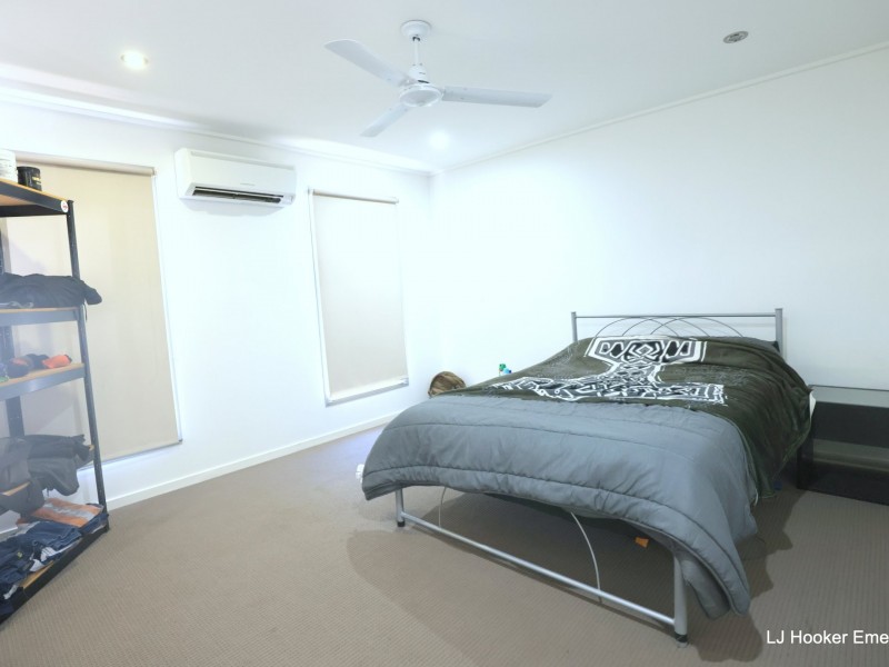 6 Batts Place, Emerald QLD 4720