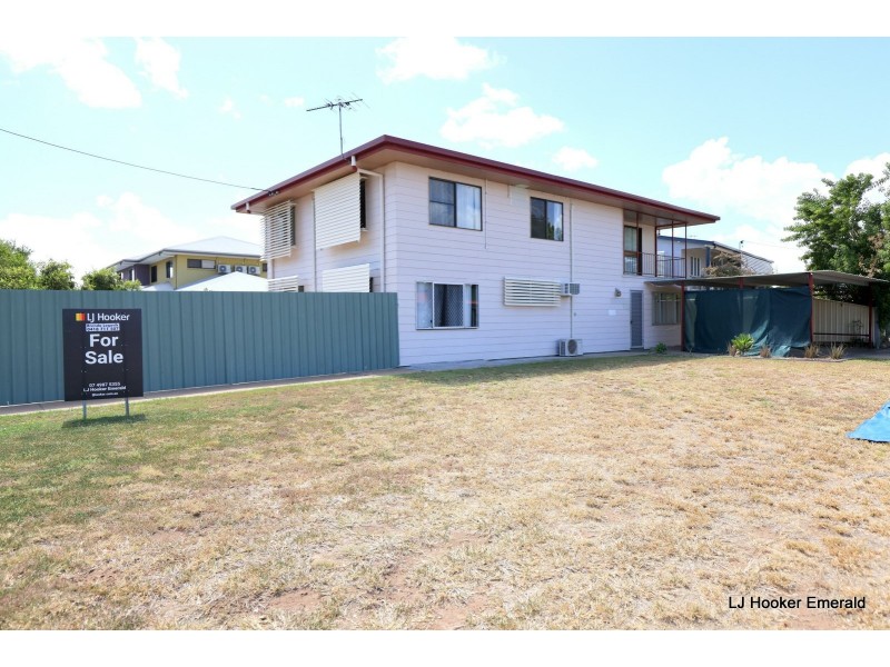 1 Dearden Place, Emerald QLD 4720
