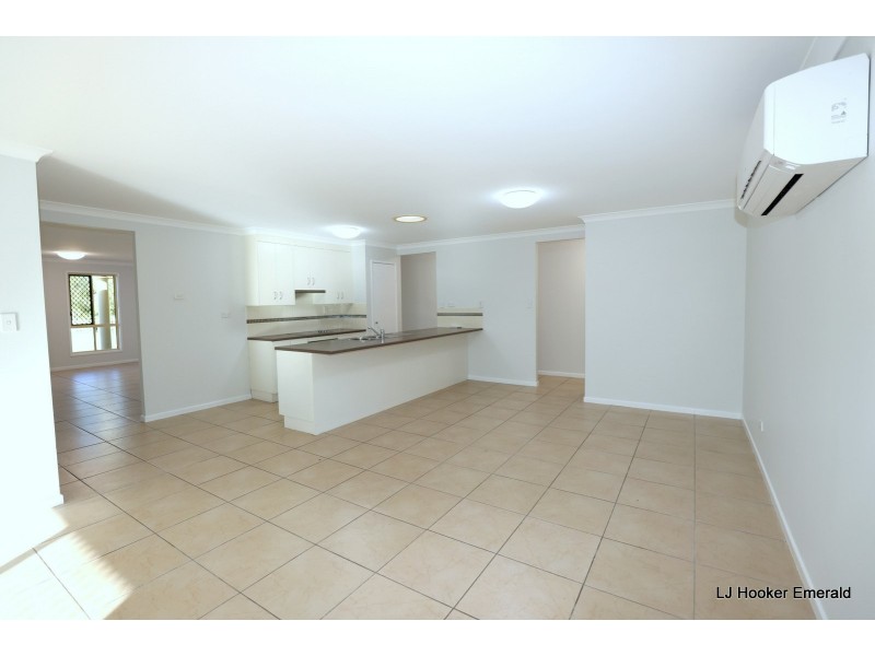 54 Long Street, Emerald QLD 4720