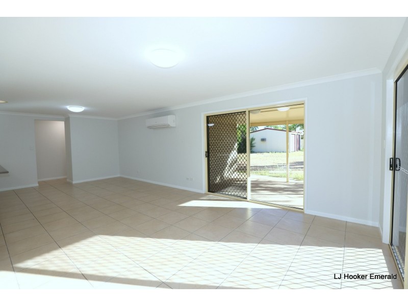 54 Long Street, Emerald QLD 4720