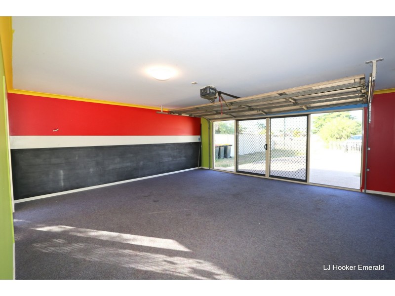 54 Long Street, Emerald QLD 4720