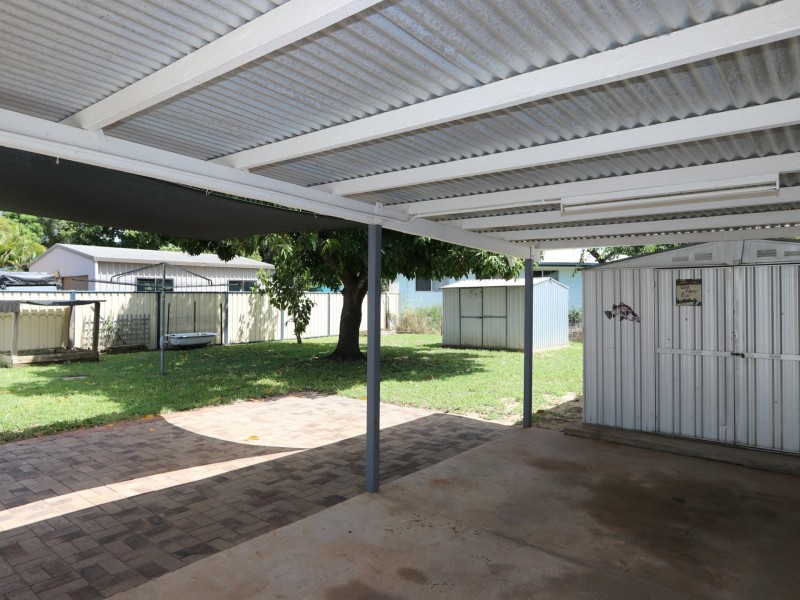 23 Topaz Street, Emerald QLD 4720