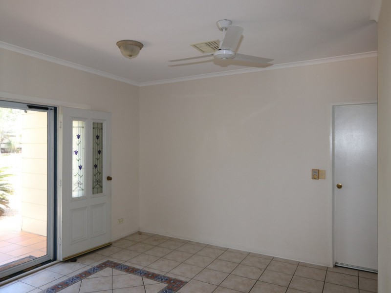 7 Ward Place, Emerald QLD 4720