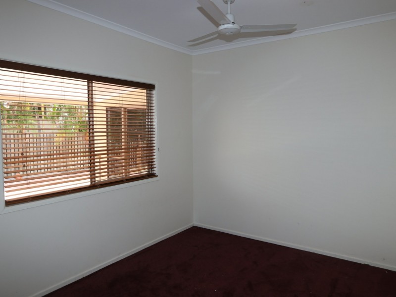 7 Ward Place, Emerald QLD 4720