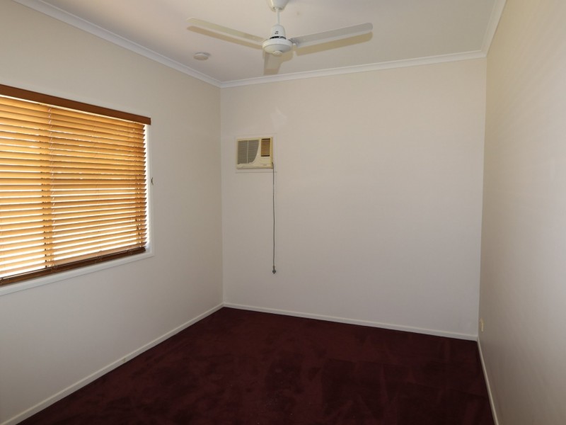 7 Ward Place, Emerald QLD 4720