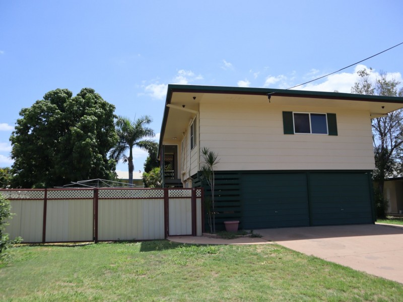 7 Alamein Drive, Emerald QLD 4720