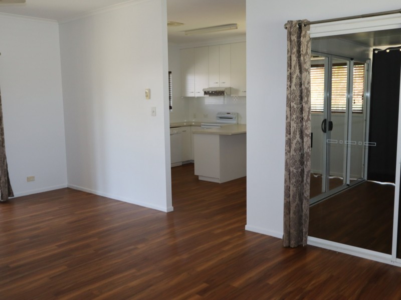 7 Alamein Drive, Emerald QLD 4720