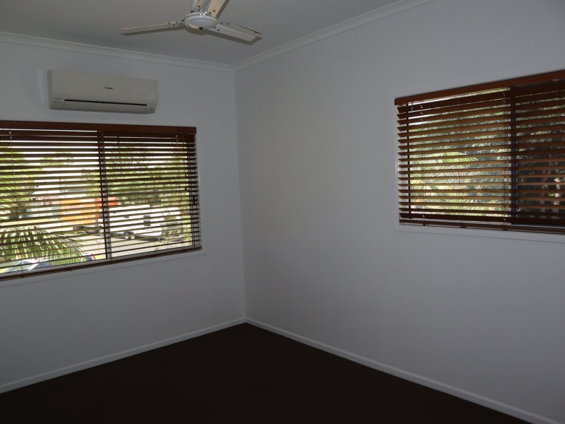 7 Alamein Drive, Emerald QLD 4720