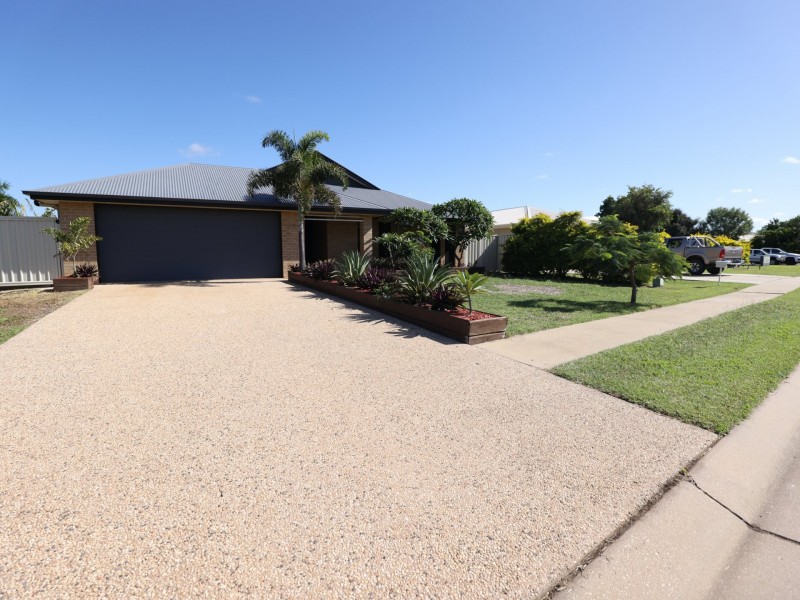 7 Rogers Street, Emerald QLD 4720