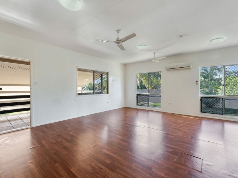 8 McKendry Street, Emerald QLD 4720