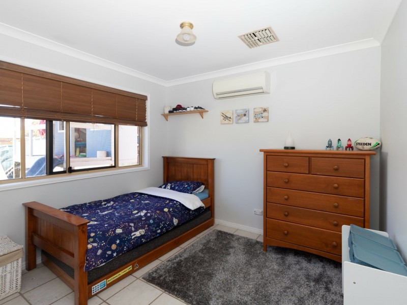 55 Crinum Crescent, Emerald QLD 4720