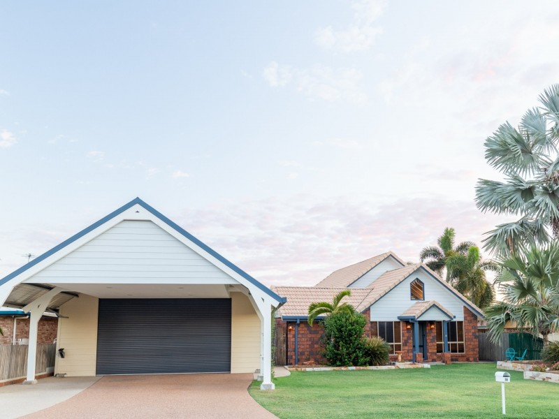 55 Crinum Crescent, Emerald QLD 4720