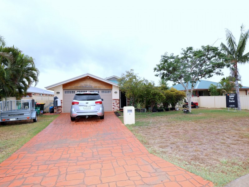3 Callaghan street, Emerald QLD 4720