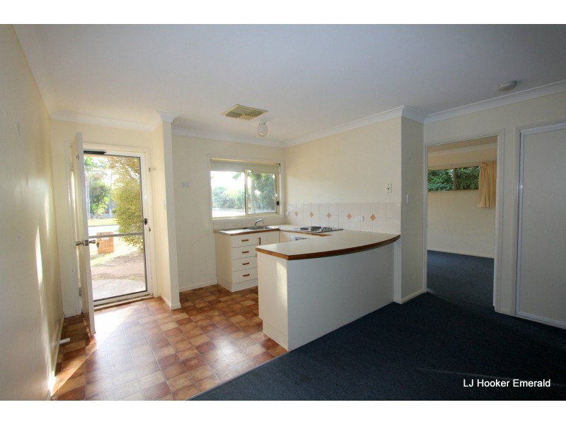 2/222 Borilla Street, Emerald QLD 4720