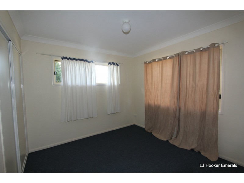 2/222 Borilla Street, Emerald QLD 4720
