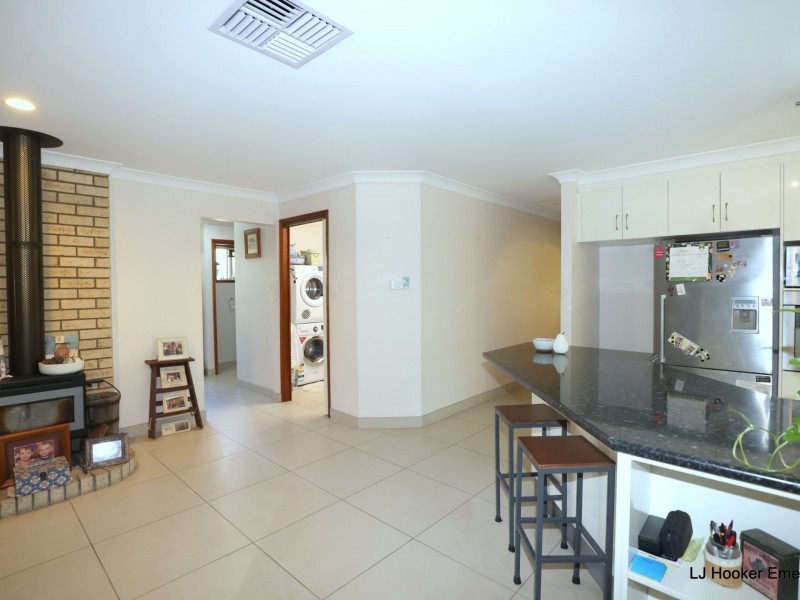 10 Kidd Street, Emerald QLD 4720