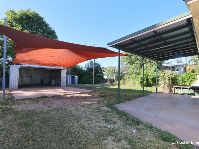 4 Zircon Ave, Emerald QLD 4720