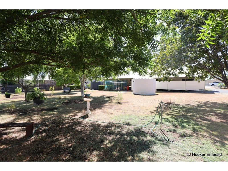 34 Bailey Street, Capella QLD 4723