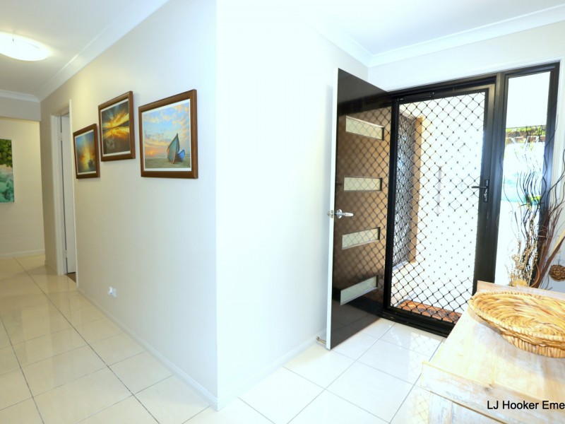 15 Kassidy Drive, Emerald QLD 4720