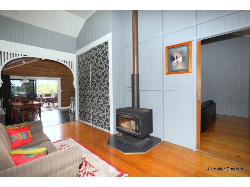 9 Malvern Street, Capella QLD 4723