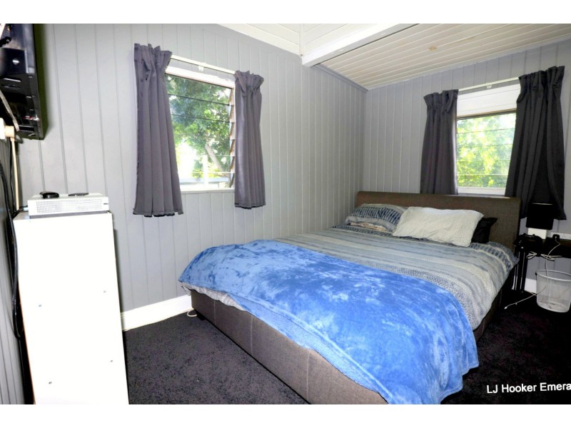 9 Malvern Street, Capella QLD 4723