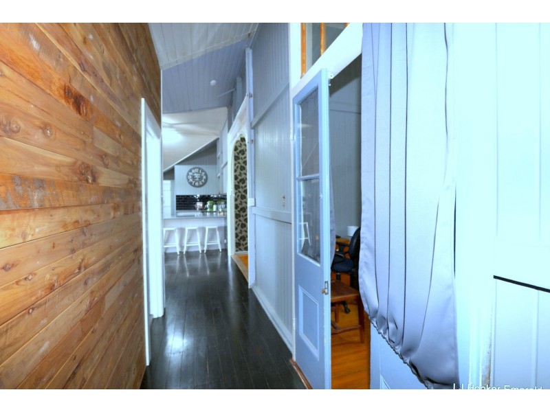 9 Malvern Street, Capella QLD 4723