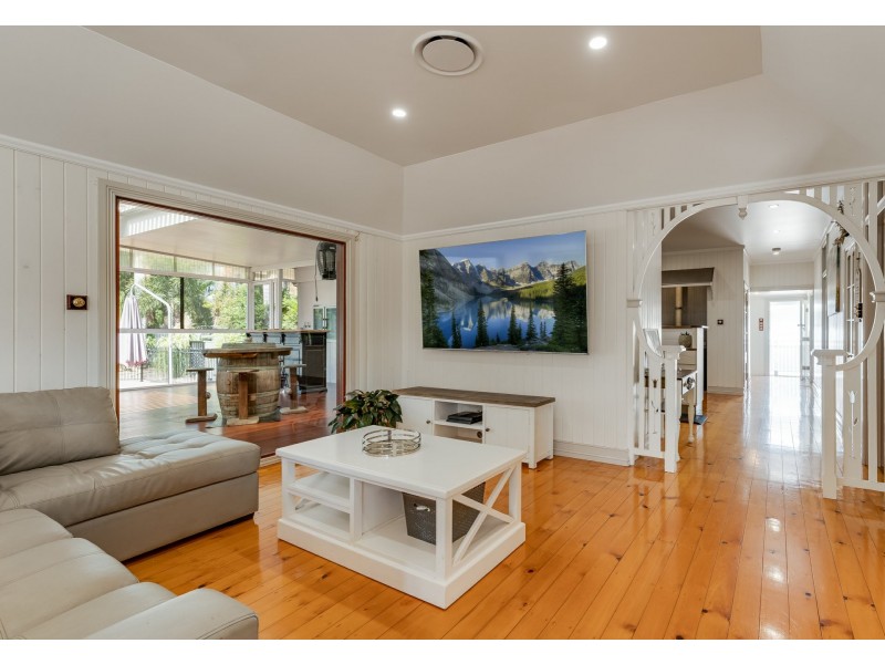32 Braeside Road, Emerald QLD 4720
