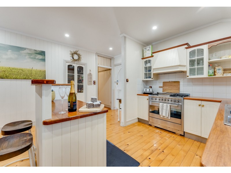 32 Braeside Road, Emerald QLD 4720