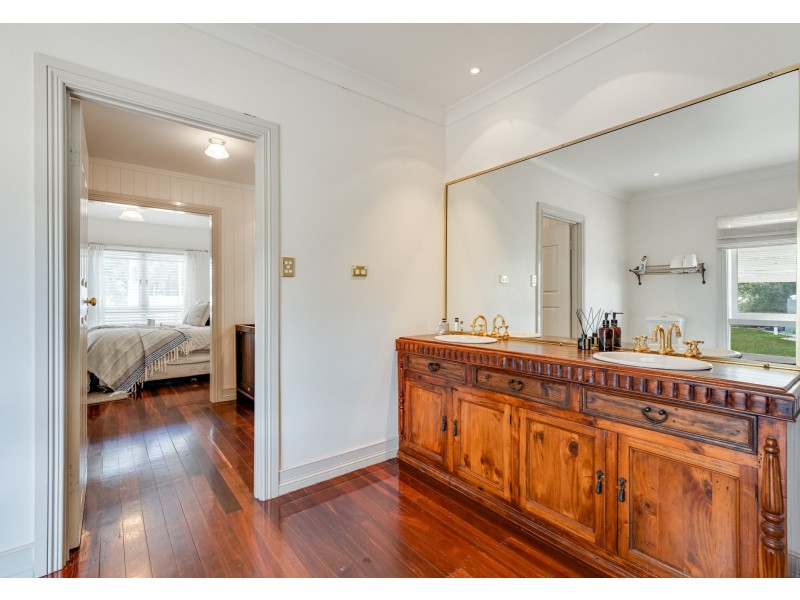 32 Braeside Road, Emerald QLD 4720