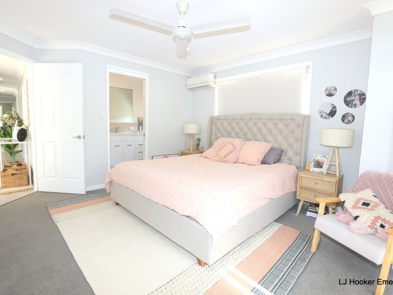 10 Cowan Crescent, Emerald QLD 4720