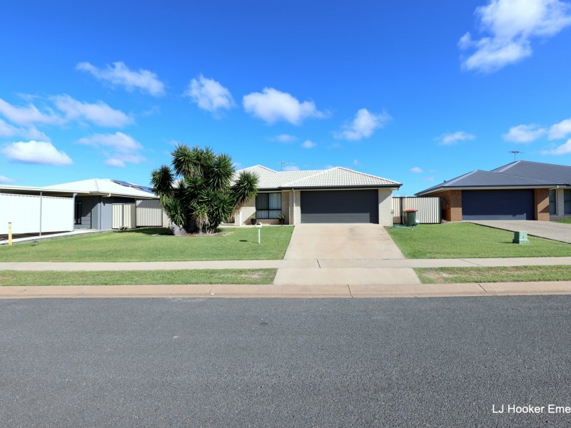 11 Mitchell Street, Emerald QLD 4720