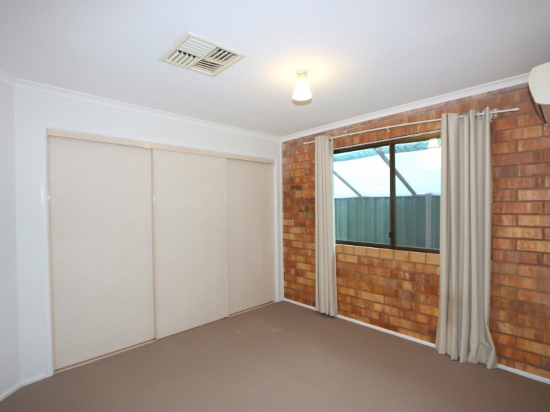 Unit 5/126 Opal Street, Emerald QLD 4720