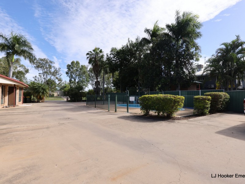 Unit 5/126 Opal Street, Emerald QLD 4720