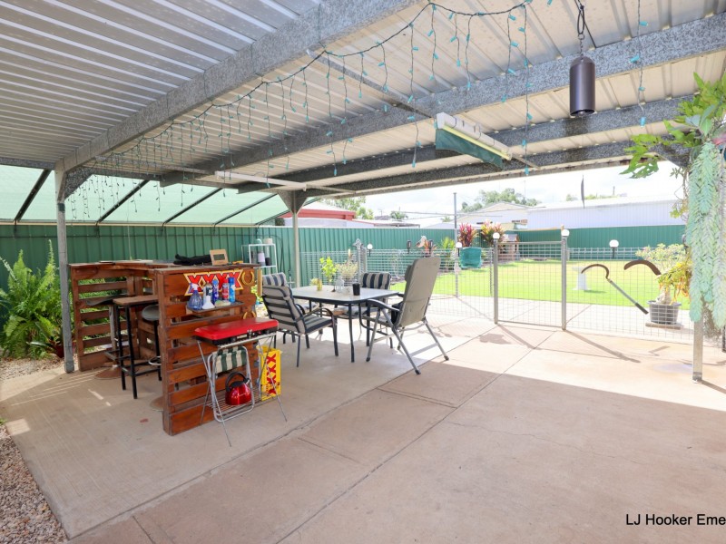 13 Mellish Crescent, Emerald QLD 4720