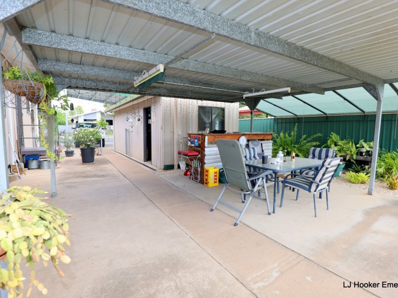 13 Mellish Crescent, Emerald QLD 4720