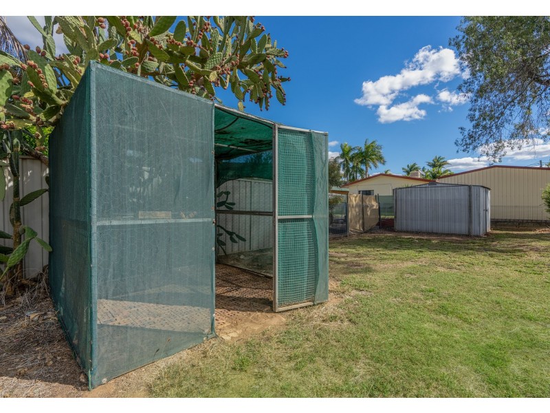 68 Park Avenue, Emerald QLD 4720