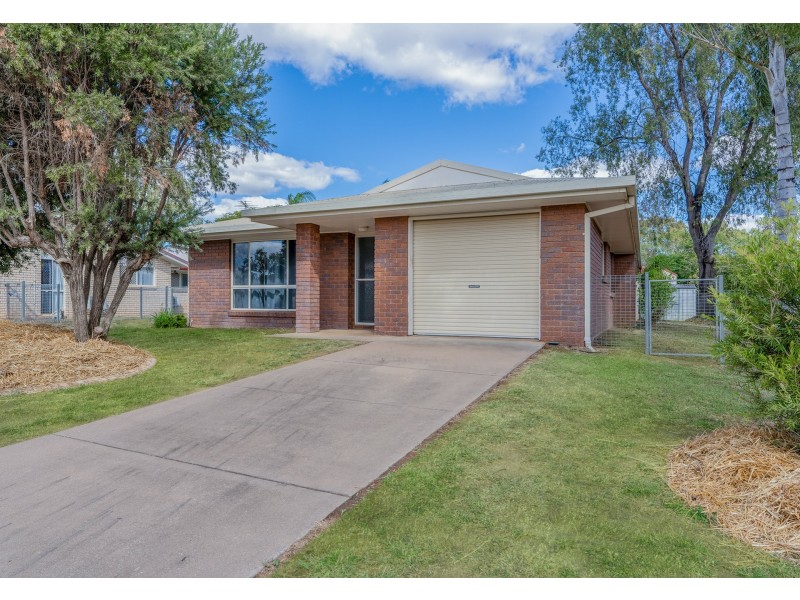 68 Park Avenue, Emerald QLD 4720