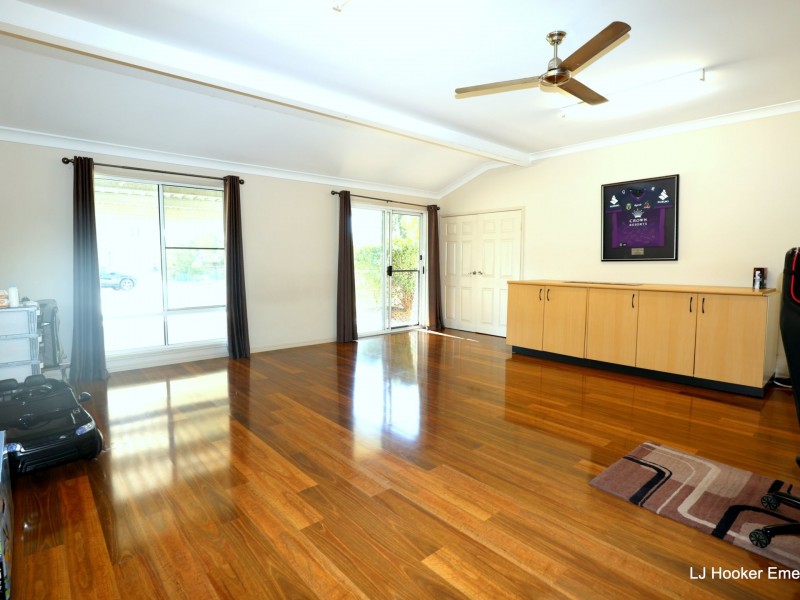 62 Campbell Street, Emerald QLD 4720