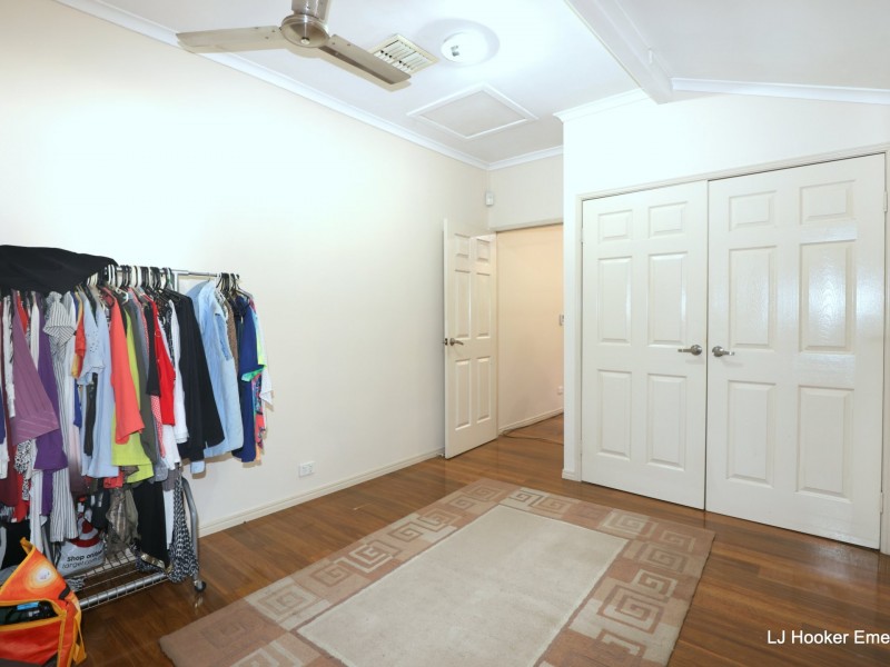 62 Campbell Street, Emerald QLD 4720