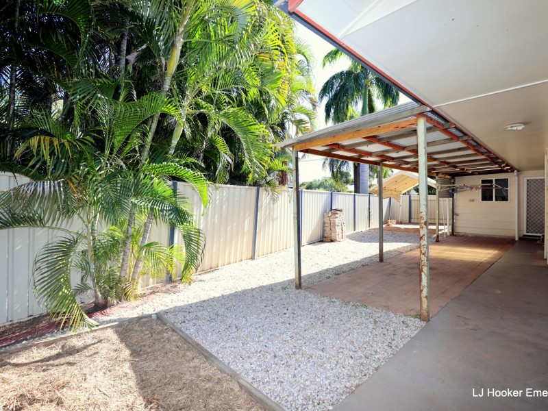 62 Campbell Street, Emerald QLD 4720